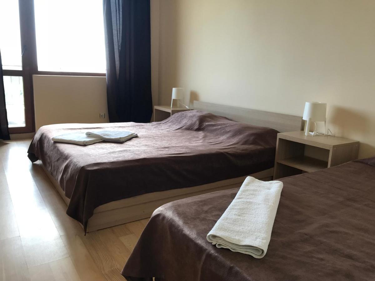 Family Hotel Akra チェルノモレツ エクステリア 写真